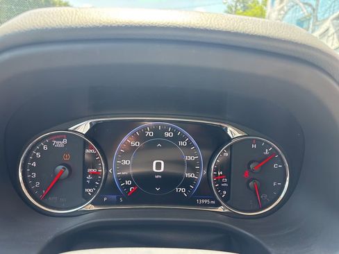 Used 2021 GMC Acadia Denali w/ Denali Technology Package FWD image 18