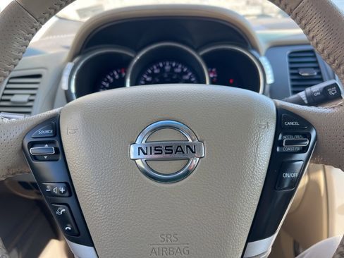 Used 2011 Nissan Murano SV image 14