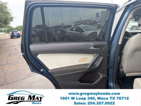 Used 2018 Volkswagen Tiguan S FWD image 22