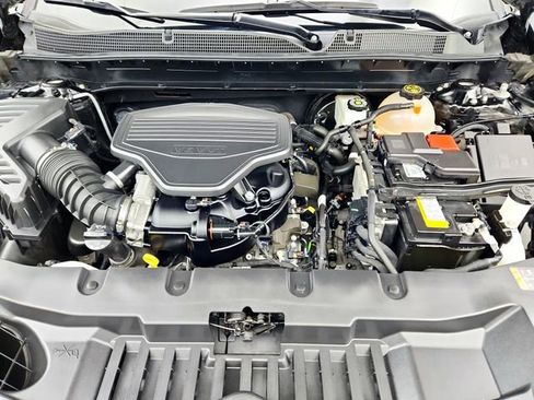 Used 2023 Chevrolet Blazer RS w/ Enhanced Convenience Package image 41