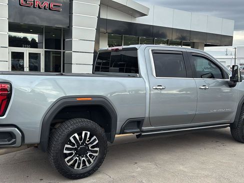 Certified 2024 GMC Sierra 2500 Denali Ultimate w/ Max Trailering Package image 8