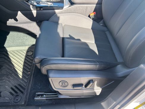 Used 2025 Audi Q5 Premium Plus w/ Premium Plus image 30