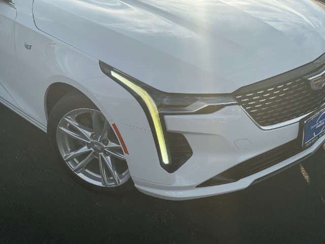 Used 2023 Cadillac CT4 Luxury w/ Sun And Sound Package RWD image 3