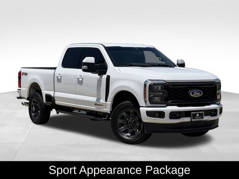 Used 2023 Ford F250 Lariat w/ Lariat Ultimate Package AWD/4WD image 2