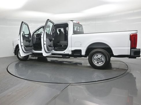 New 2026 Ford F250 XL w/ XL Chrome Package image 31