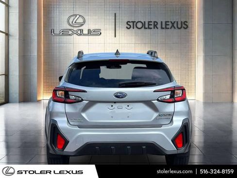 Used 2024 Subaru Crosstrek 2.0i Premium AWD/4WD image 5