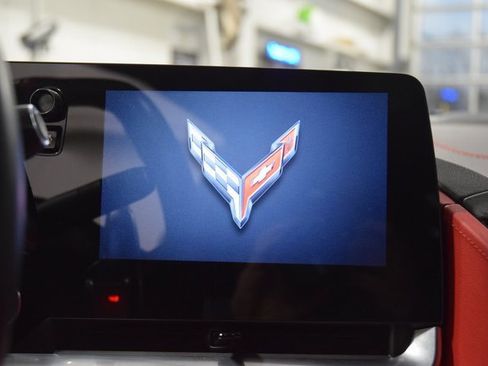 Used 2020 Chevrolet Corvette Stingray Preferred Cpe w/ 2LT Preferred Equipment Group image 29