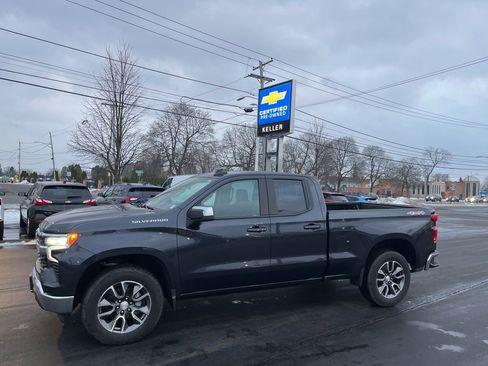 Certified 2024 Chevrolet Silverado 1500 LT image 2