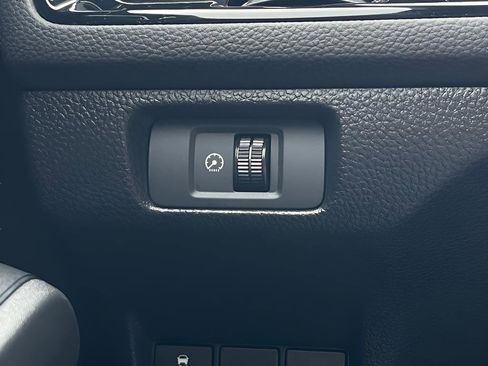 Used 2025 Honda Civic Sport image 35