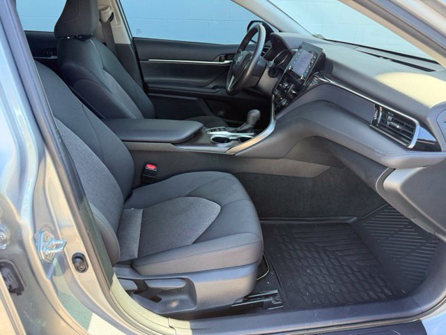 Used 2024 Toyota Camry LE FWD image 16