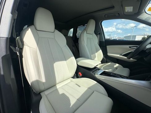 New 2025 Audi Q5 Prestige image 34