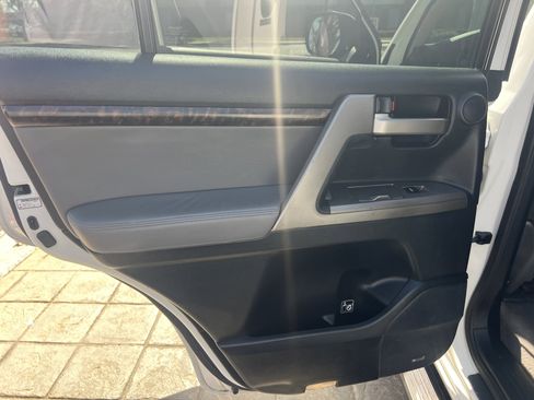 Used 2008 Toyota Land Cruiser AWD/4WD image 30