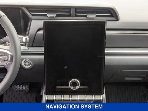 New 2026 GMC Terrain Elevation w/ Elevation Premium Package image 30