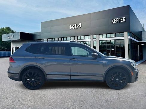 Used 2021 Volkswagen Tiguan SE R-Line AWD/4WD image 9