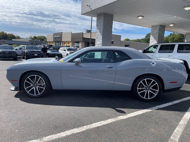 Used 2022 Dodge Challenger R/T w/ Plus Package RWD image 8