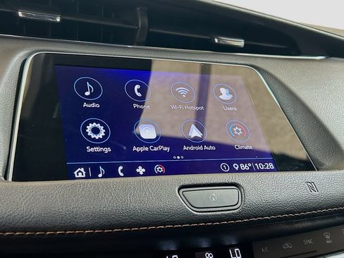 Used 2020 Cadillac XT4 Sport FWD image 12