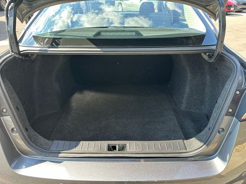 Used 2020 Nissan Versa S image 15