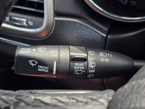 Used 2018 Jeep Grand Cherokee Limited AWD/4WD image 34