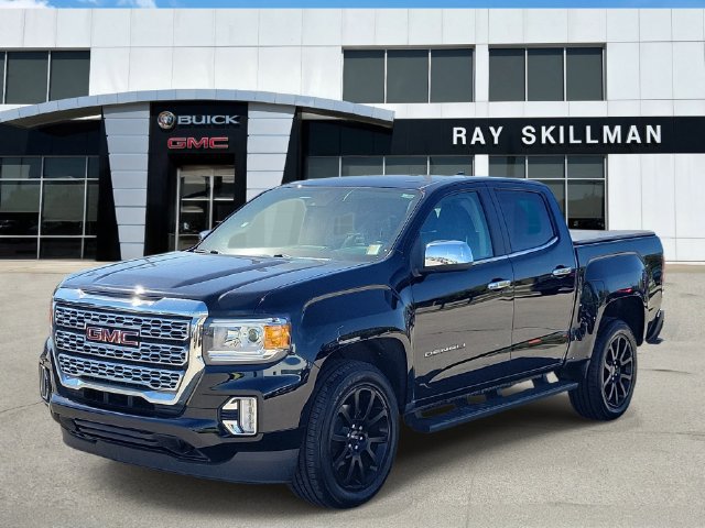Used 2022 GMC Canyon Denali w/ Denali Black Edition Package AWD/4WD image 3
