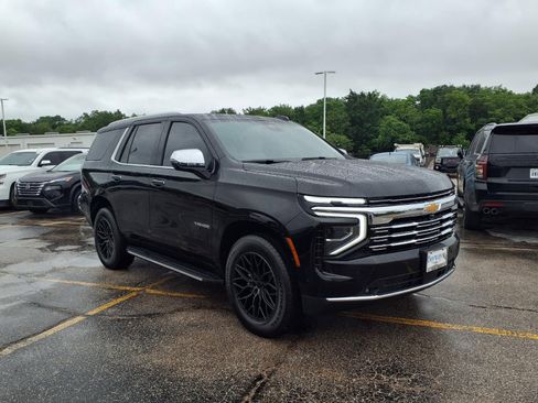 Used 2025 Chevrolet Tahoe Premier w/ Sun And Tow Package RWD image 20