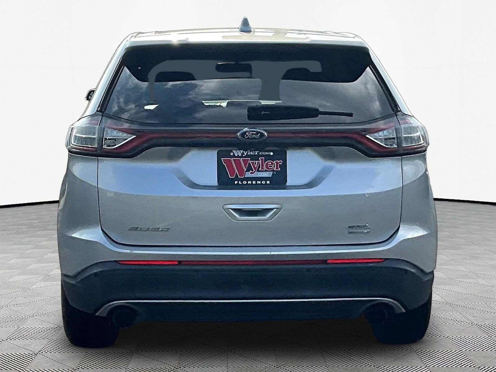 Used 2017 Ford Edge SEL w/ Equipment Group 201A FWD image 5
