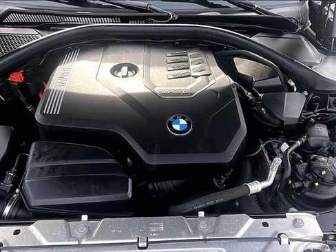 Used 2021 BMW 330i xDrive Sedan w/ Driving Assistance Package image 10