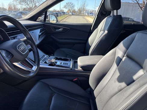 Used 2023 Audi Q7 3.0T Premium Plus w/ Premium Plus Package image 17