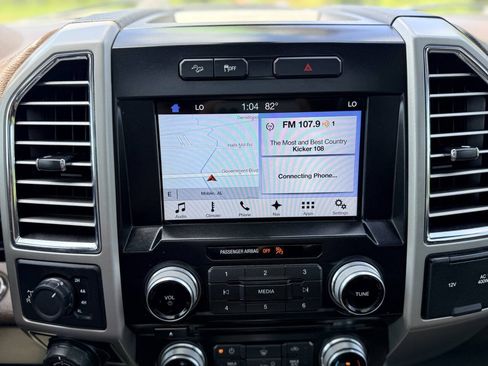 Used 2017 Ford F150 King Ranch w/ Equipment Group 601A Luxury AWD/4WD image 23