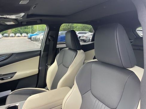 Used 2024 Lexus NX 350 AWD image 4
