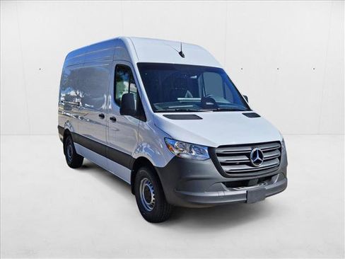 New 2025 Mercedes-Benz Sprinter 2500 image 3