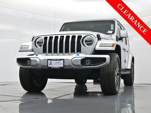 Used 2022 Jeep Wrangler Unlimited Sahara image 50