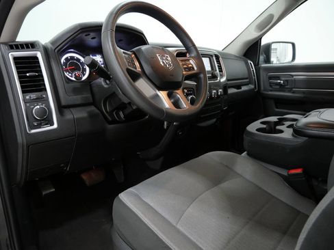 Used 2024 RAM 1500 Classic SLT AWD/4WD image 10