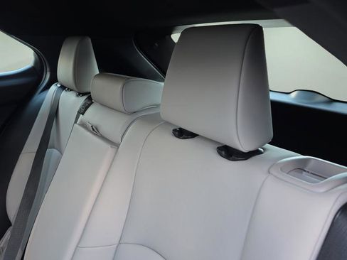 Certified 2025 Lexus UX 300h AWD w/ Accessory Package (Z2) image 16