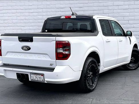 Used 2025 Ford Maverick Lobo AWD/4WD image 13