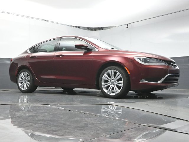 Used 2016 Chrysler 200 Limited w/ Convenience Group FWD image 35
