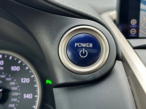 Used 2018 Lexus NX 300h AWD image 25