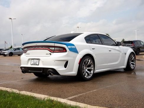 Used 2020 Dodge Charger SRT Hellcat w/ Harman/Kardon Audio Group RWD image 7