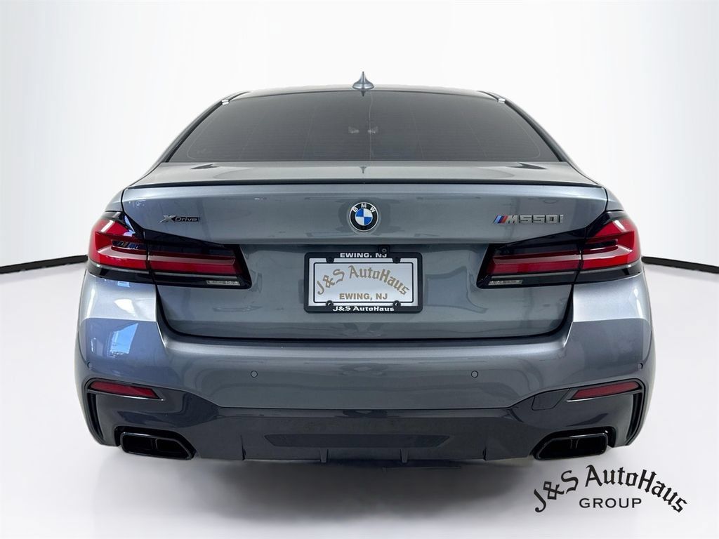 Used 2022 BMW M550i xDrive w/ Executive Package AWD/4WD image 6