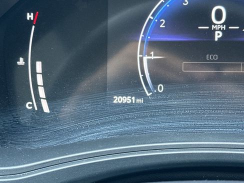 Certified 2025 Toyota Grand Highlander FWD image 26