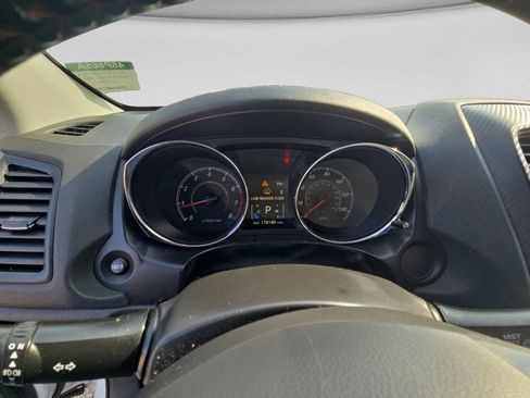 Used 2018 Mitsubishi Outlander Sport LE AWD/4WD image 13