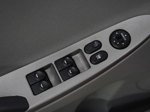 Used 2016 Hyundai Accent SE image 19