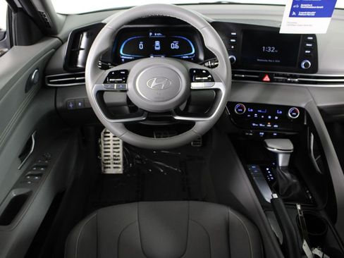 Certified 2026 Hyundai Elantra Sport FWD image 8