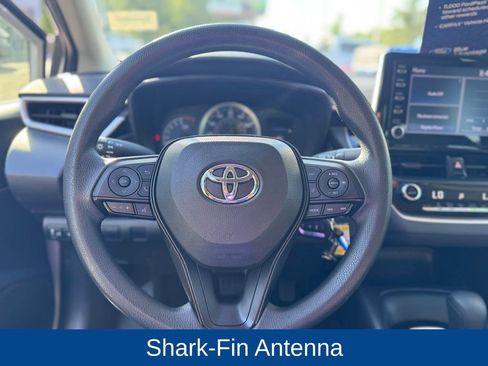Used 2020 Toyota Corolla LE FWD image 11