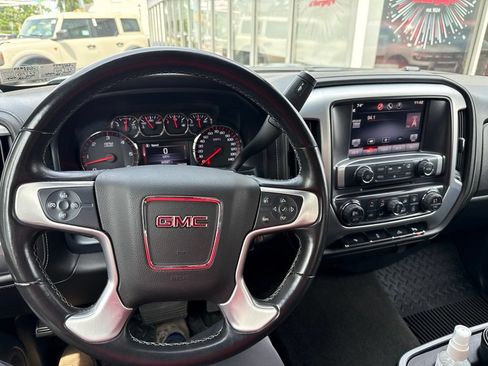 Used 2015 GMC Sierra 1500 SLE w/ SLE Value Package AWD/4WD image 6