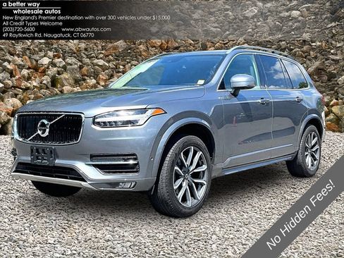 Used 2018 Volvo XC90 T5 Momentum w/ Convenience Package AWD/4WD image 1