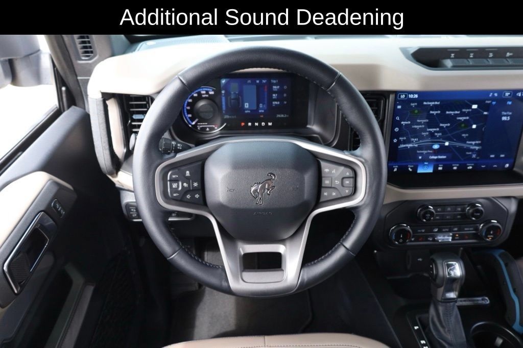 Used 2022 Ford Bronco Wildtrak AWD/4WD image 15