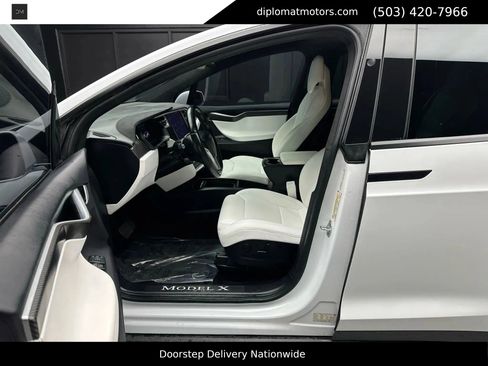 Used 2017 Tesla Model X 100D image 17