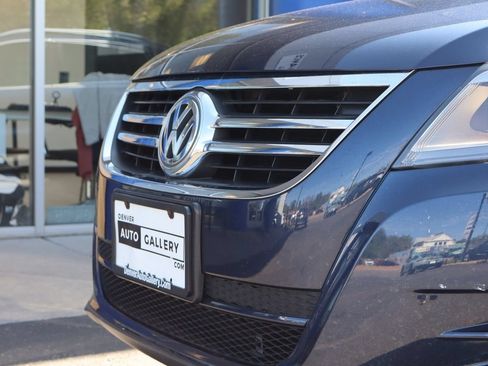 Used 2011 Volkswagen Tiguan S AWD/4WD image 32