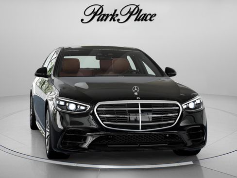 New 2026 Mercedes-Benz S 580 4MATIC Sedan image 35
