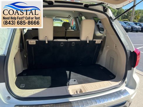 Used 2017 Nissan Pathfinder SV FWD image 20
